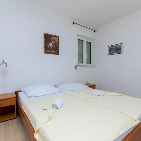 Ivan M Apartment *